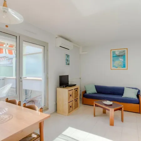 Lerins Private * Antibes